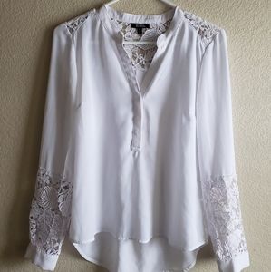 White long sleeve blouse